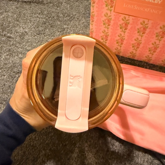 Brand New in Box Stanley x LoveShackFancy Pink and Gold Floral Tumbler 40oz - Picture 7 of 7